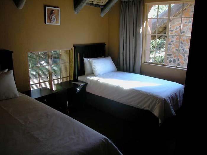 Maliba River Lodge Butha-Buthe Room photo
